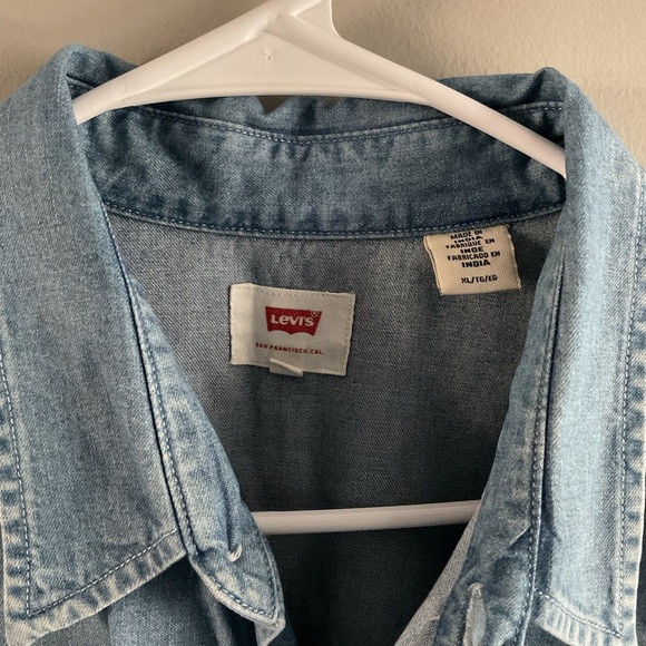 Levi's Blue Denim Men's Shirt - Picture 5 of 5